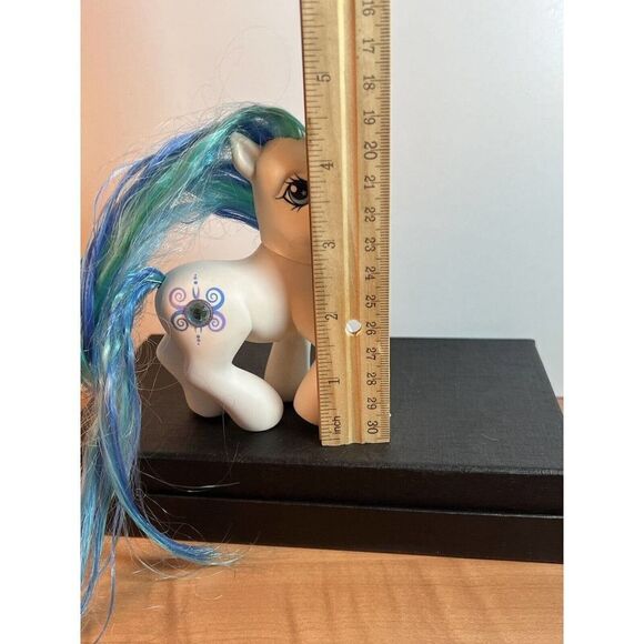 HASBRO G3 My Little Pony Friendship Ball Jewel Pony Peri Winkle - Picture 10 of 10